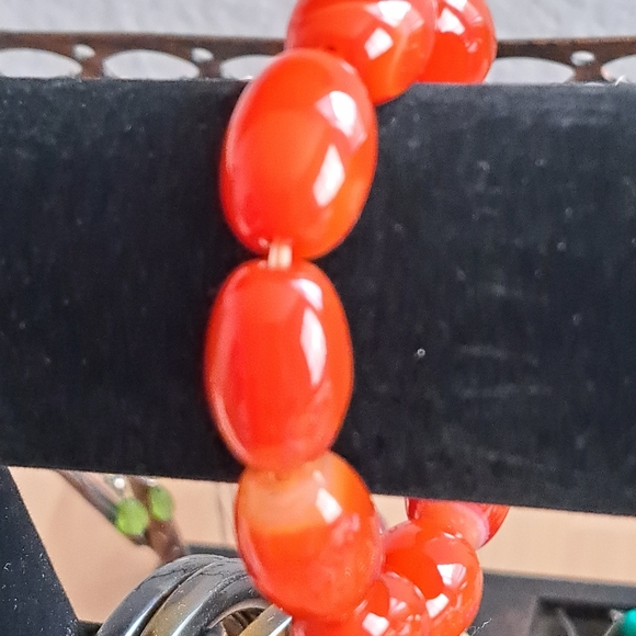 Carnelian Agate Grape Beaded Bracelet Natural Mineral Orange Red - Picture 3 of 6